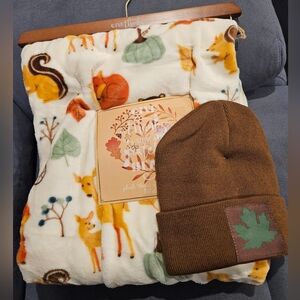 NWT Plush Throw with Hat set